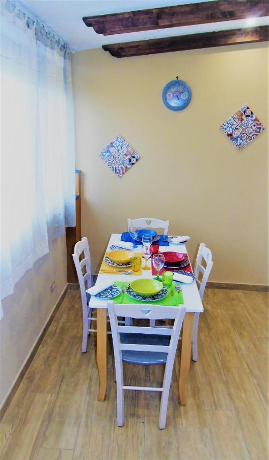 Apartmán Casa Le Maioliche Giardini Naxos Exteriér fotografie