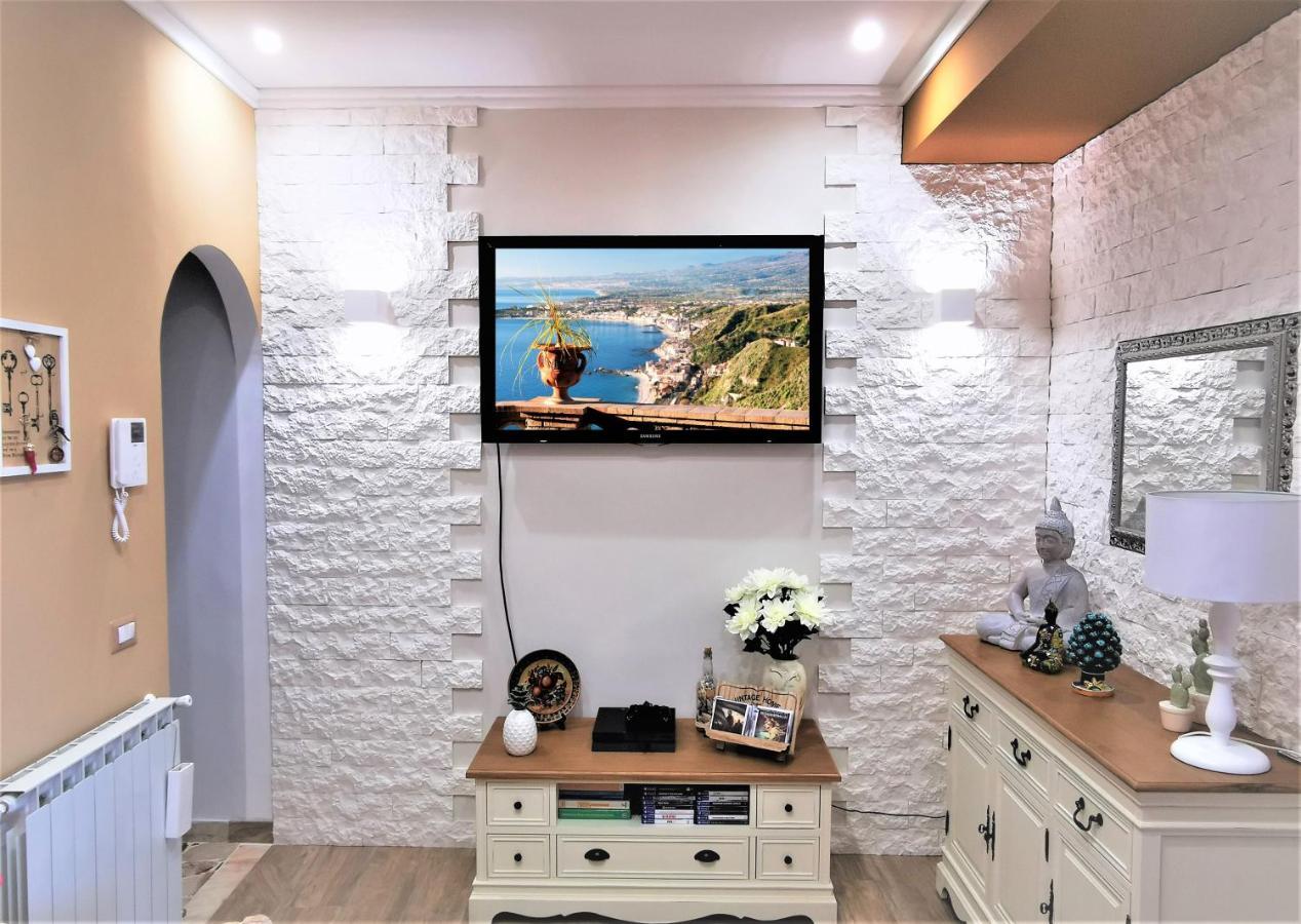Apartmán Casa Le Maioliche Giardini Naxos Exteriér fotografie